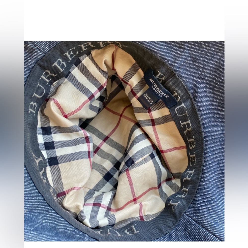 Vintage Burberry Denim Bucket Hat W/Striped Canvas Trim Around the Crown - Picture 2 of 3